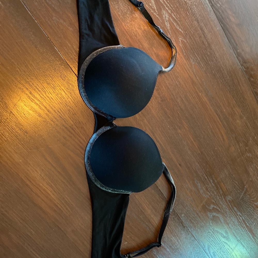Victoria secret, body by Victoria push up bra
